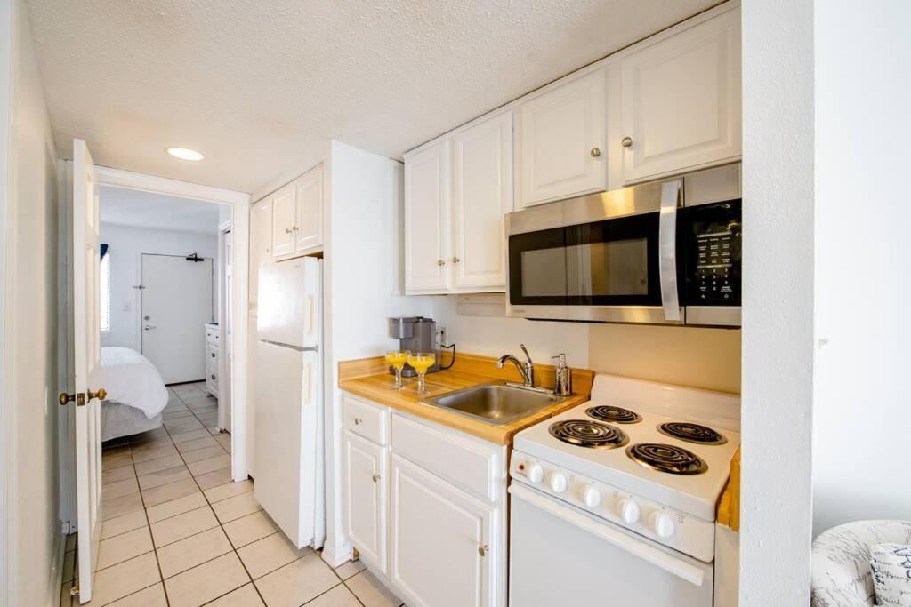 Royal Retreat-Amazing View-King Bed-1 Bedroom-Full Kitchen-Free Parking-Self Check-In Myrtle Beach Exterior foto