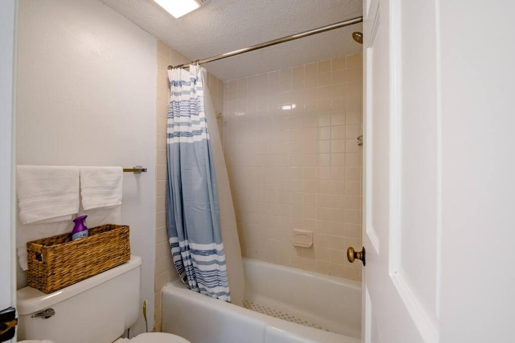 Royal Retreat-Amazing View-King Bed-1 Bedroom-Full Kitchen-Free Parking-Self Check-In Myrtle Beach Exterior foto