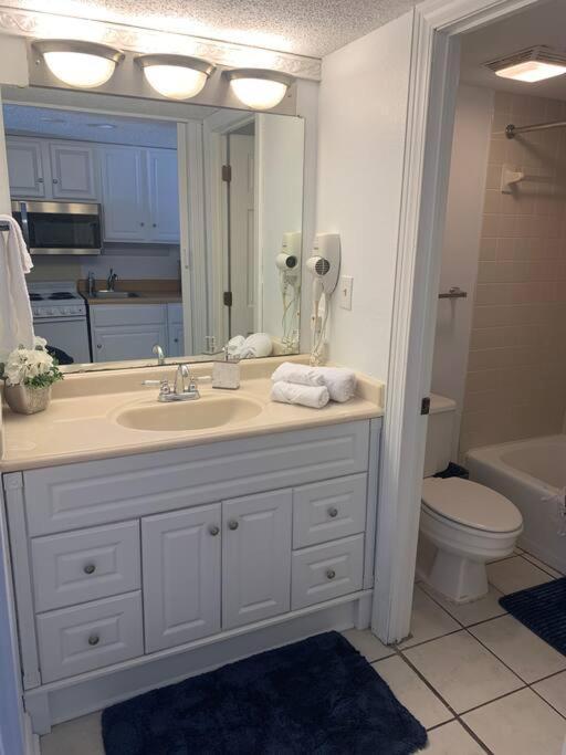 Royal Retreat-Amazing View-King Bed-1 Bedroom-Full Kitchen-Free Parking-Self Check-In Myrtle Beach Exterior foto